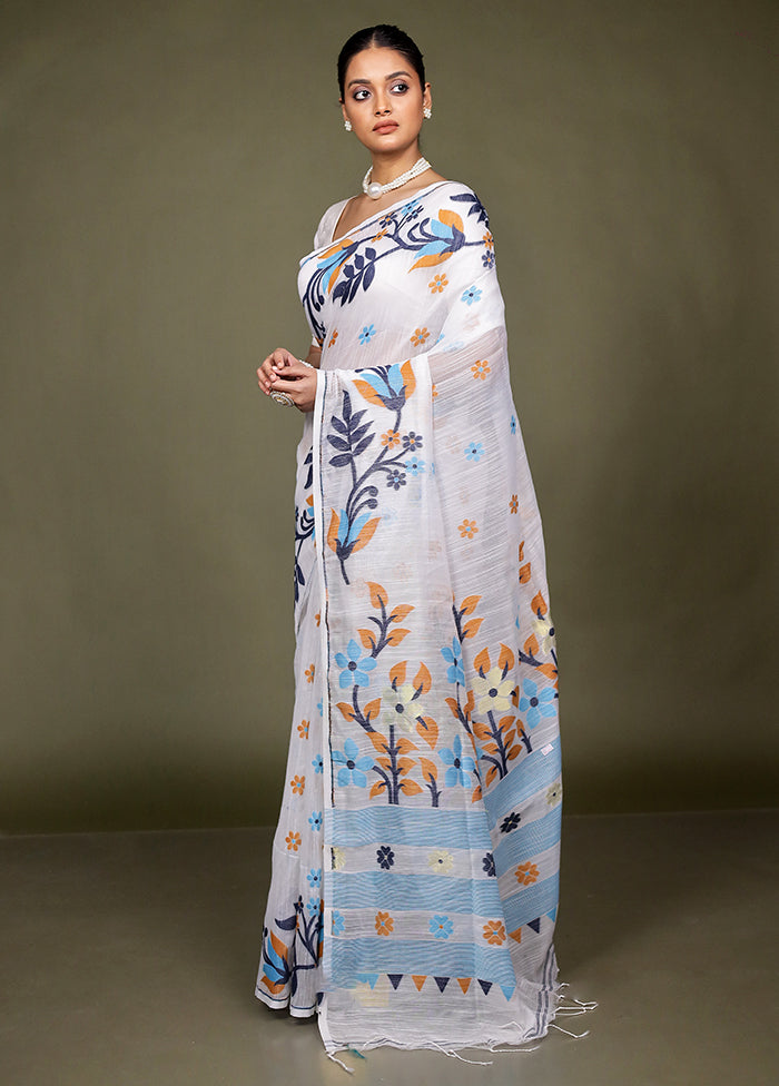 White Matka Silk Saree With Blouse Piece
