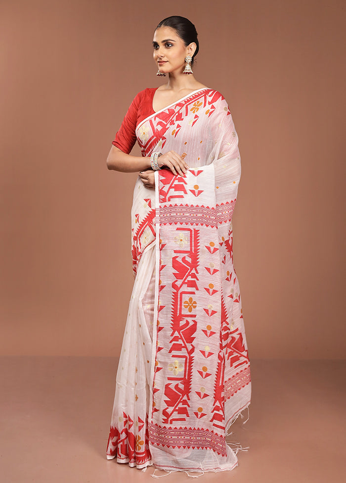 White Matka Silk Saree With Blouse Piece