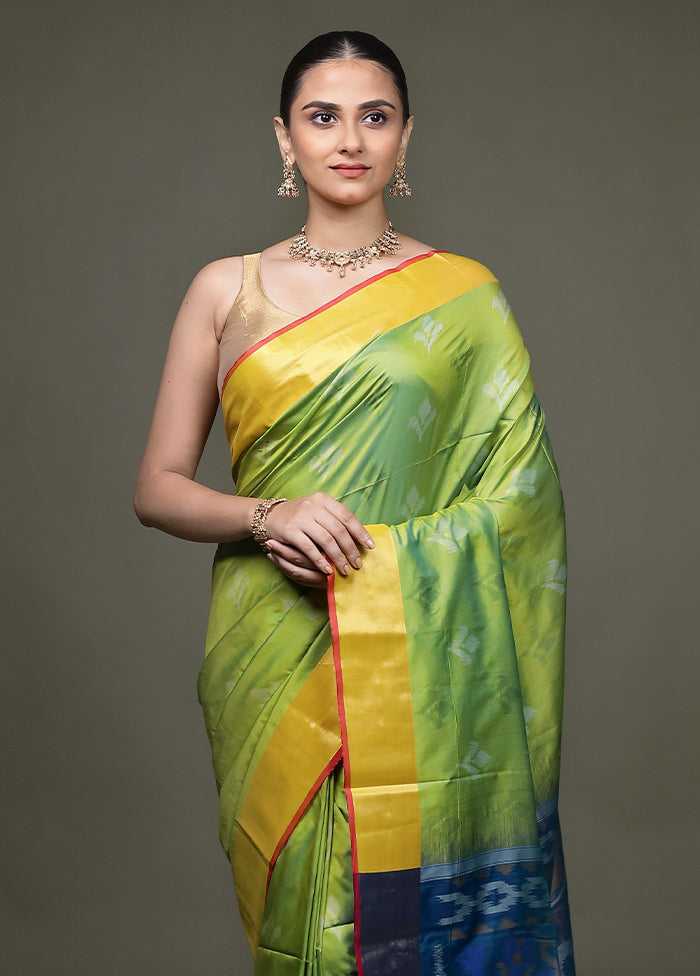Green Dupion Silk Saree With Blouse Piece