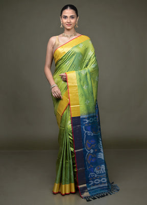 Green Dupion Silk Saree With Blouse Piece