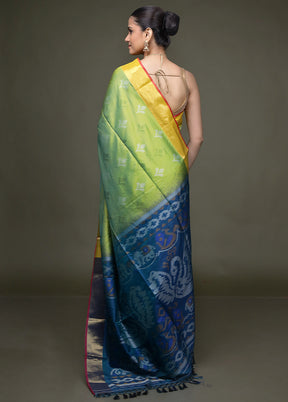 Green Dupion Silk Saree With Blouse Piece