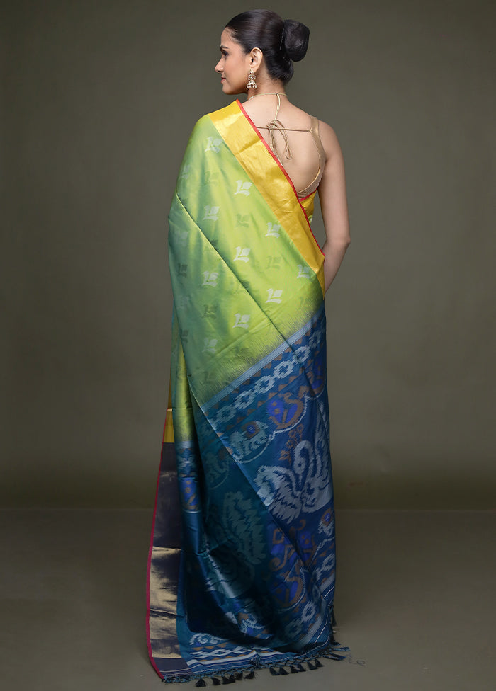 Green Dupion Silk Saree With Blouse Piece