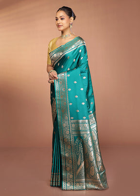 Green Banarasi Silk Saree With Blouse Piece