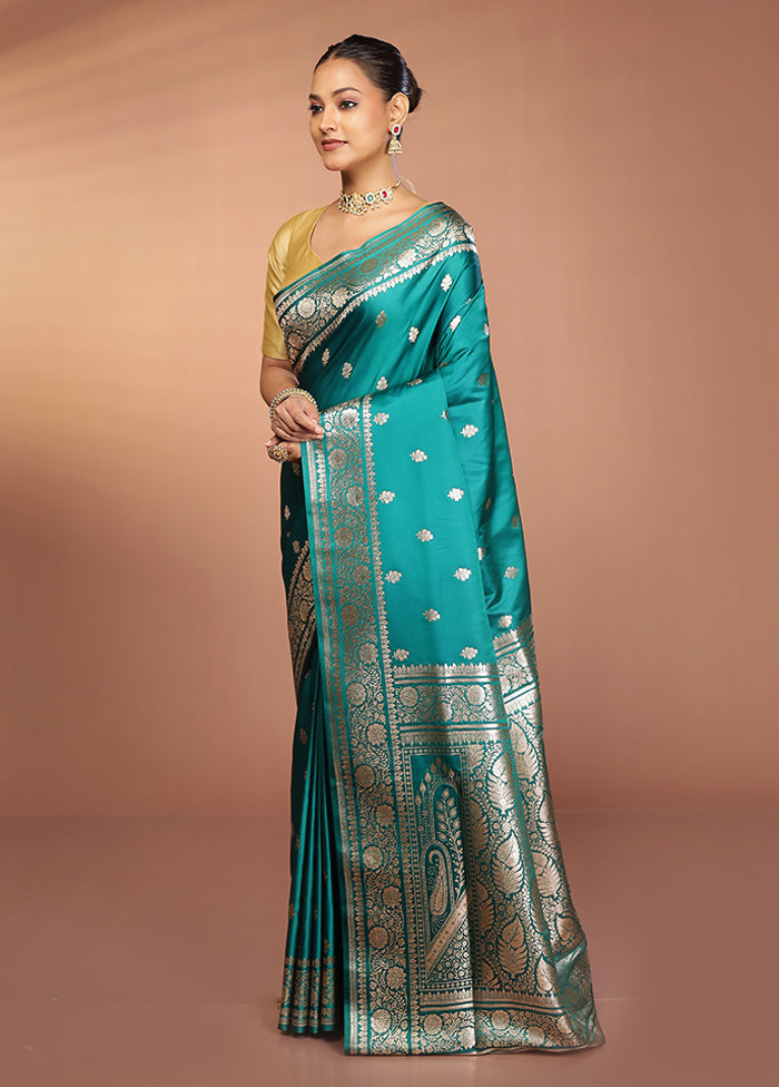 Green Banarasi Silk Saree With Blouse Piece