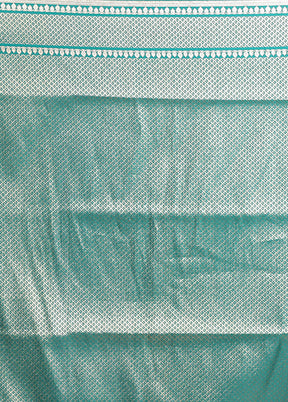 Green Banarasi Silk Saree With Blouse Piece