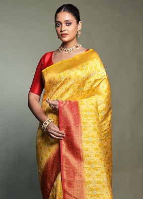 Yellow Dupion Silk Saree With Blouse Piece