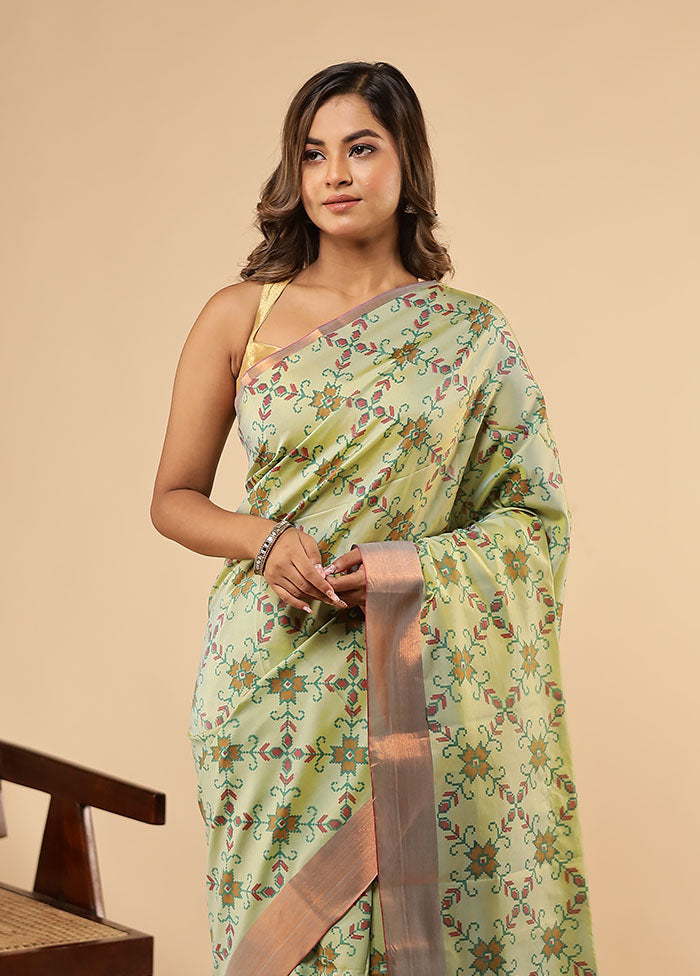 Green Dupion Silk Saree With Blouse Piece