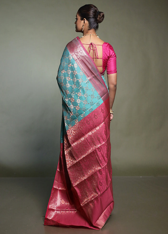 Green Kora Silk Saree With Blouse Piece