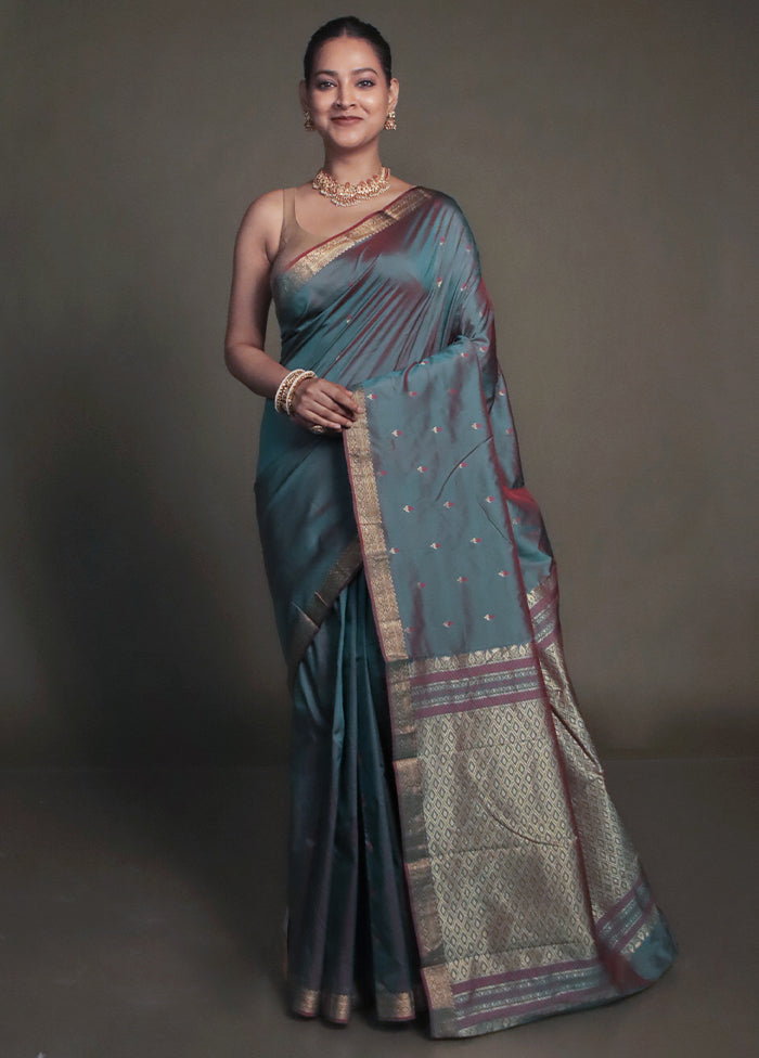 Blue Kanjivaram Silk Saree With Blouse Piece