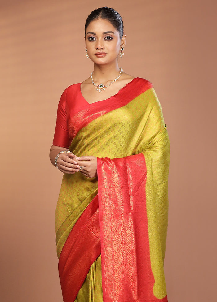 Green Dupion Silk Saree With Blouse Piece