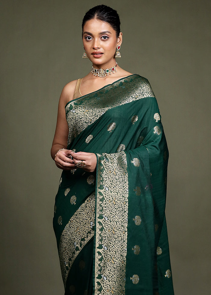 Green Dupion Silk Saree With Blouse Piece