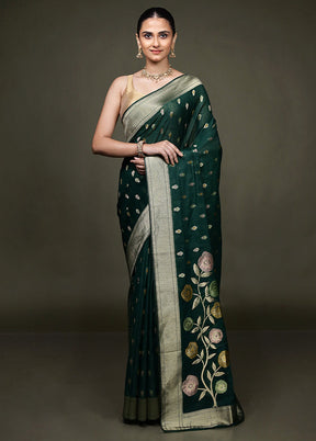 Green Dupion Silk Saree With Blouse Piece