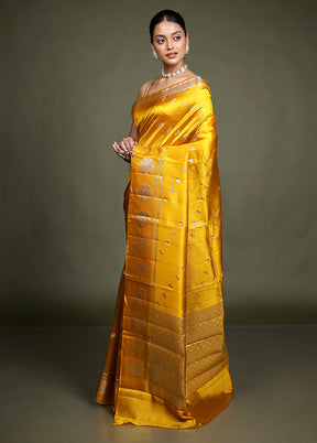 Yellow Handloom Dupion Pure Silk Saree With Blouse Piece