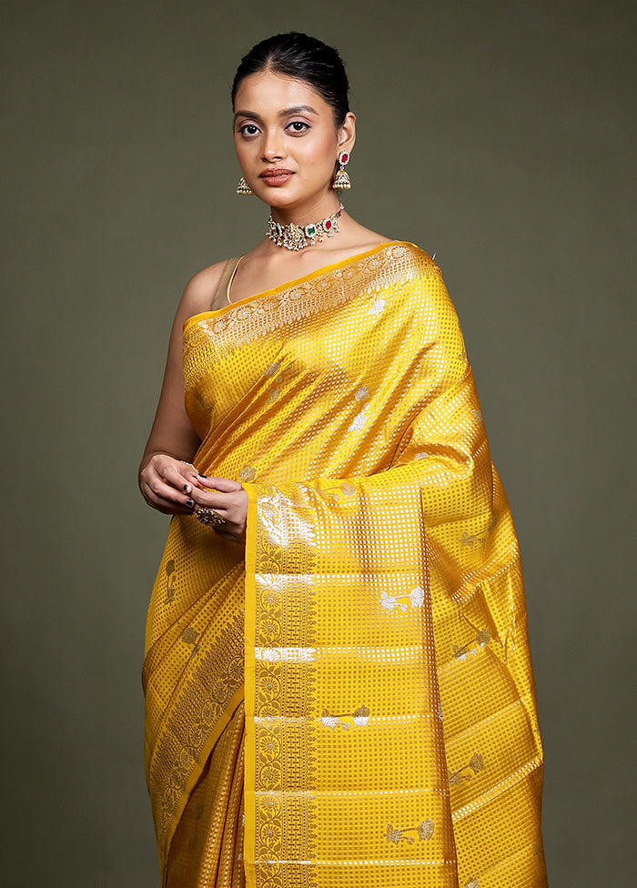 Yellow Handloom Dupion Pure Silk Saree With Blouse Piece
