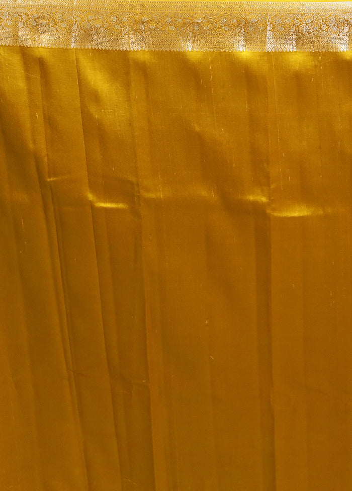 Yellow Handloom Dupion Pure Silk Saree With Blouse Piece