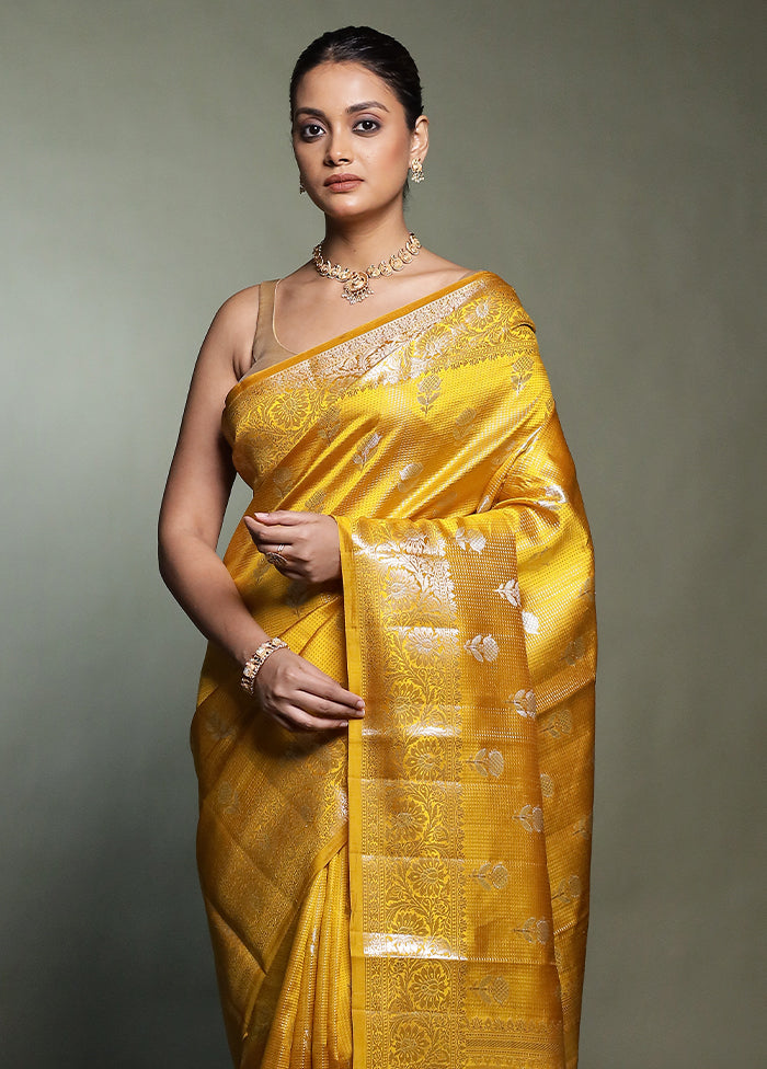 Yellow Handloom Dupion Pure Silk Saree With Blouse Piece