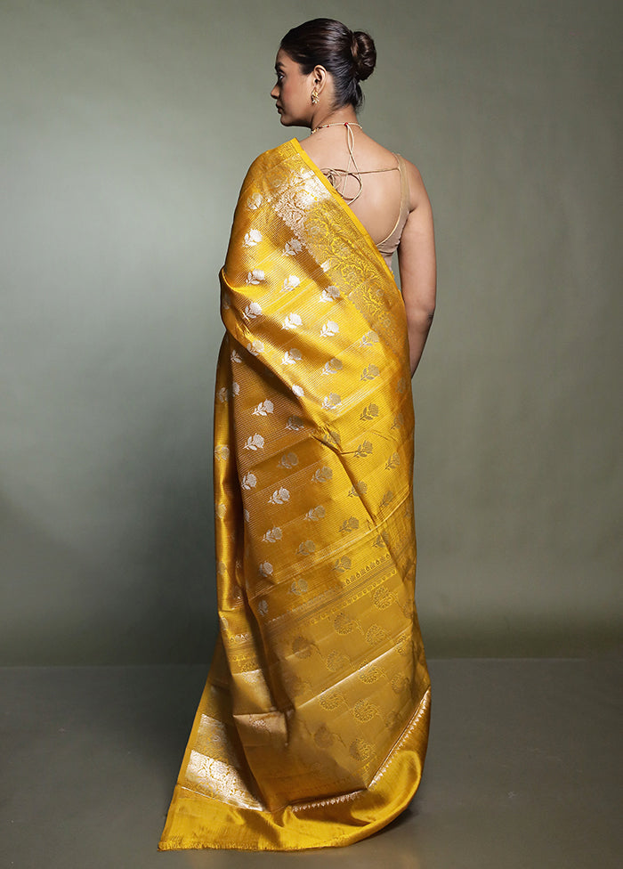 Yellow Handloom Dupion Pure Silk Saree With Blouse Piece