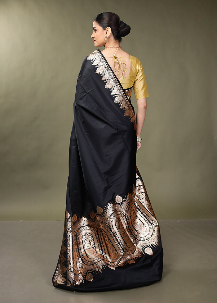 Black Banarasi Silk Saree With Blouse Piece