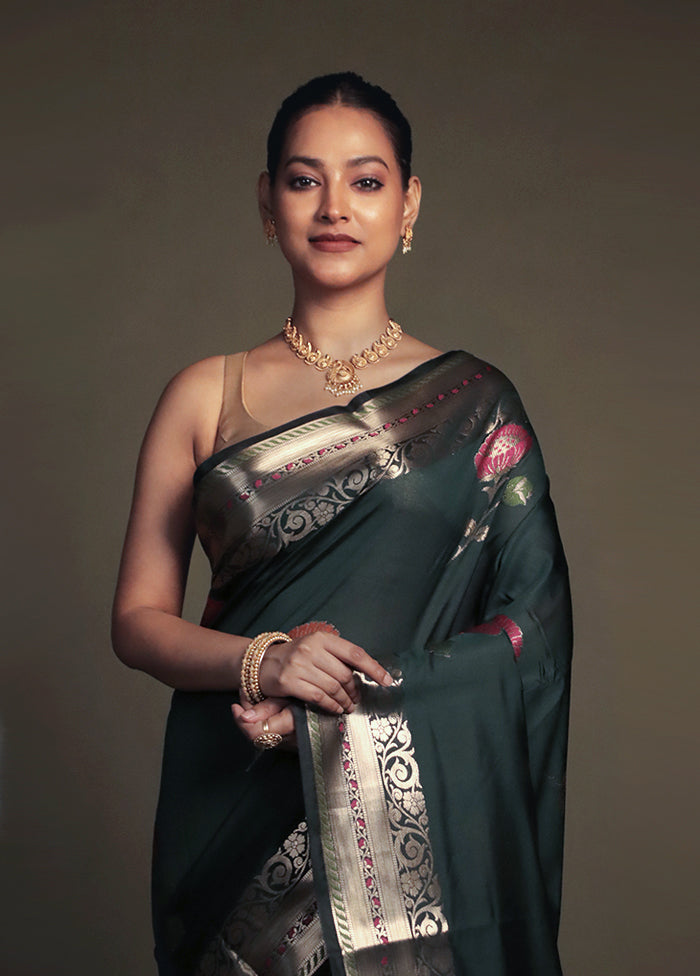 Green Kora Silk Saree With Blouse Piece