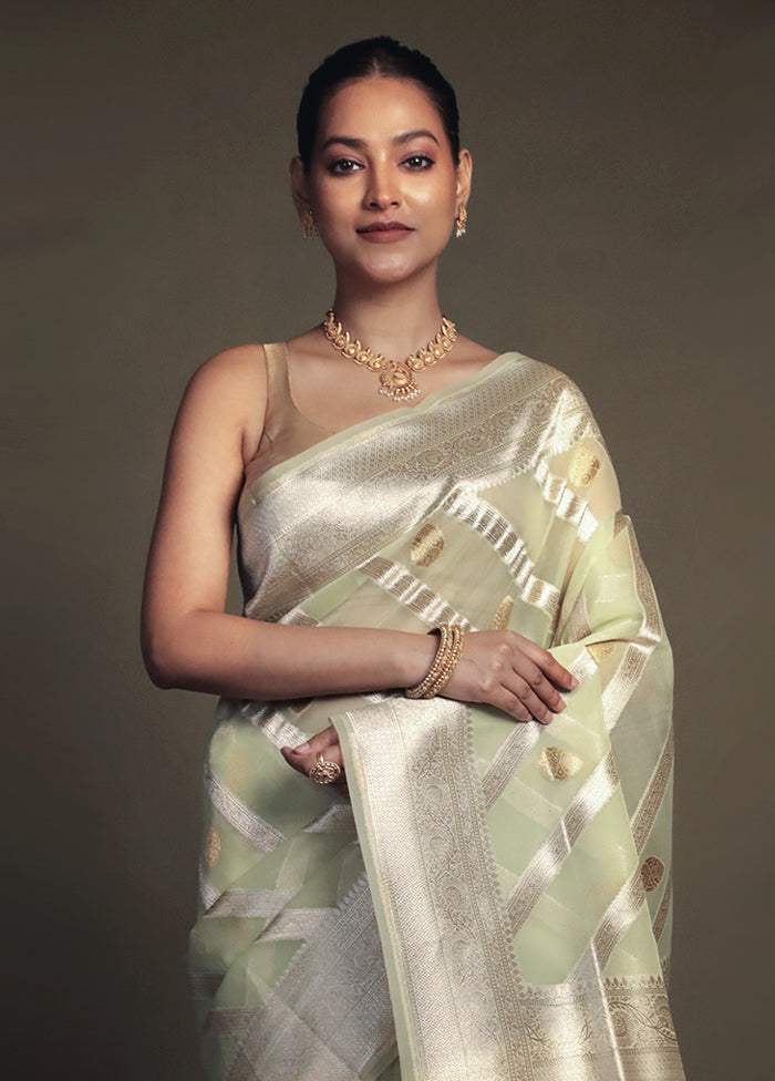 Green Organza Saree With Blouse Piece