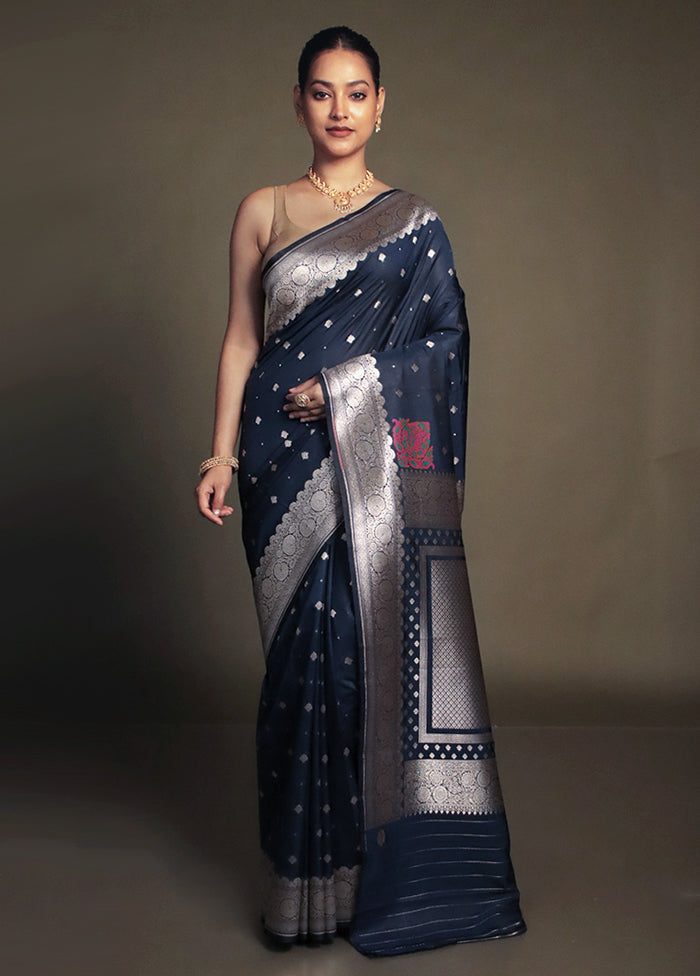 Blue Uppada Silk Saree With Blouse Piece