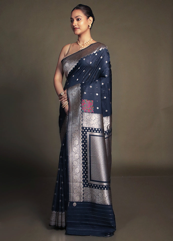 Blue Uppada Silk Saree With Blouse Piece