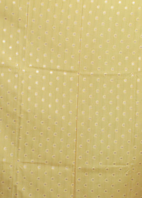 Yellow Uppada Silk Saree With Blouse Piece