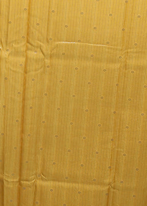 Yellow Uppada Silk Saree With Blouse Piece