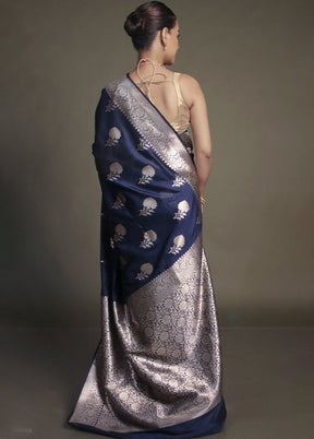 Blue Uppada Silk Saree With Blouse Piece