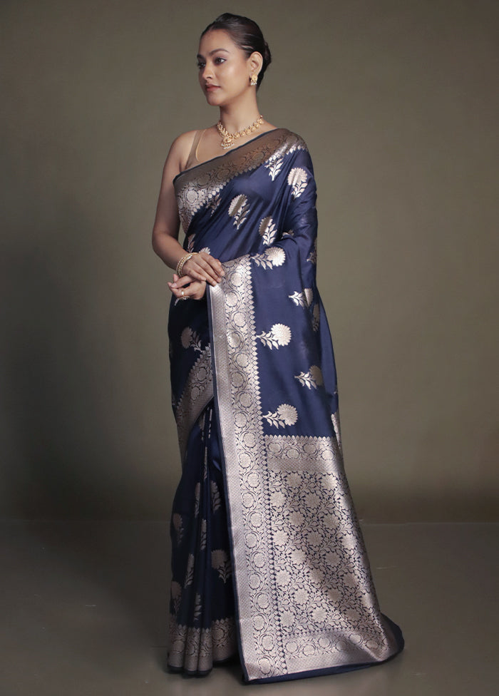 Blue Uppada Silk Saree With Blouse Piece
