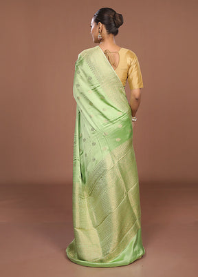 Green Dupion Silk Saree With Blouse Piece