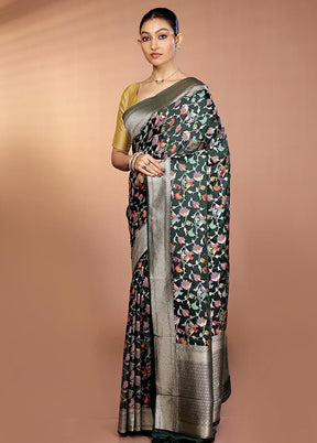 Green Handloom Uppada Pure Silk Saree With Blouse Piece
