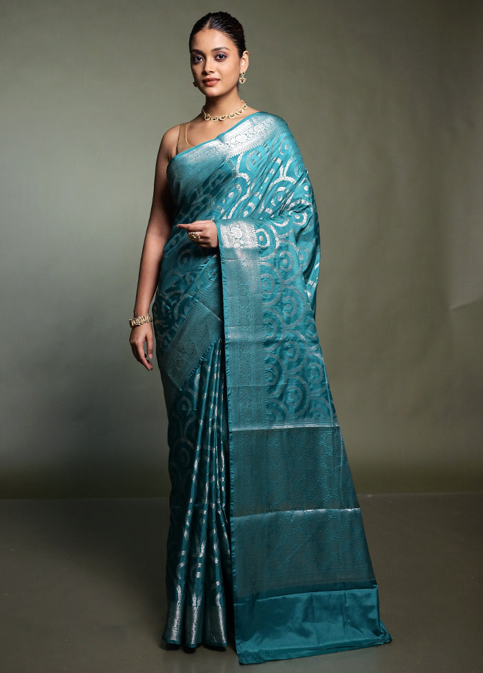 Green Kora Silk Saree With Blouse Piece