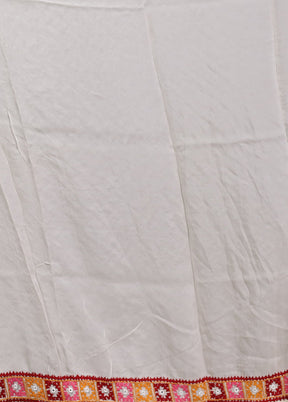 Cream Handloom Pure Georgette Saree With Blouse Piece