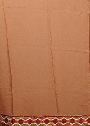 Cream Handloom Pure Georgette Saree With Blouse Piece