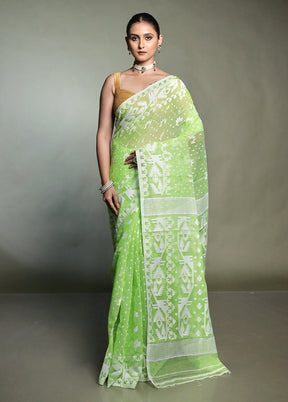 Green Tant Jamdani Saree Without Blouse Piece