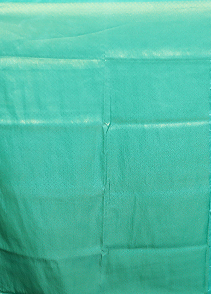 Green Dupion Silk Saree With Blouse Piece