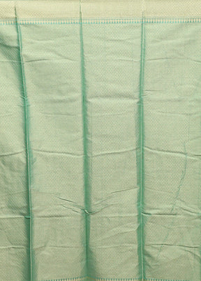 Green Kora Silk Saree With Blouse Piece