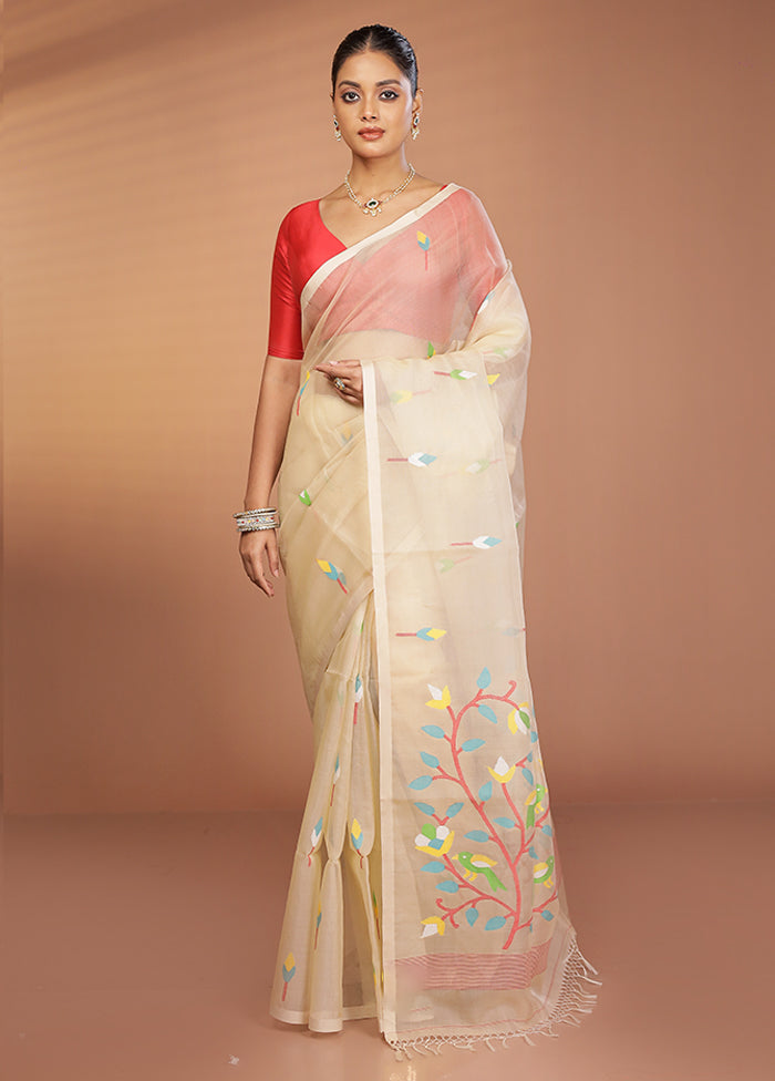 Cream Handloom Matka Pure Silk Saree With Blouse Piece