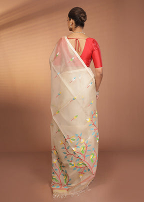 Cream Handloom Matka Pure Silk Saree With Blouse Piece