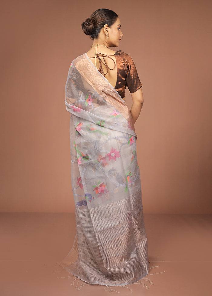 Grey Handloom Matka Pure Silk Saree With Blouse Piece