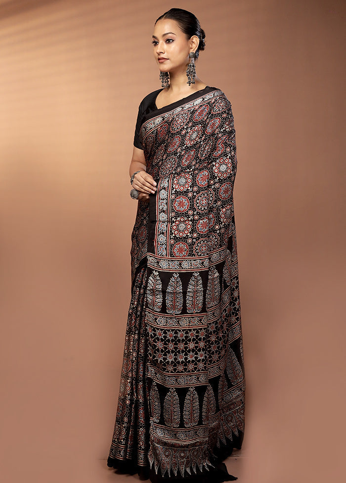 Black Printed Pure Silk Saree Without Blouse Piece