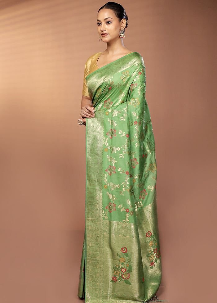 Green Dupion Silk Saree With Blouse Piece