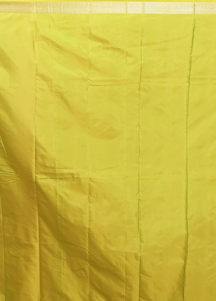 Green Kanjivaram Silk Saree With Blouse Piece