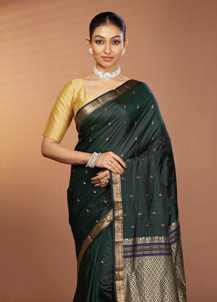 Green Kanjivaram Silk Saree With Blouse Piece