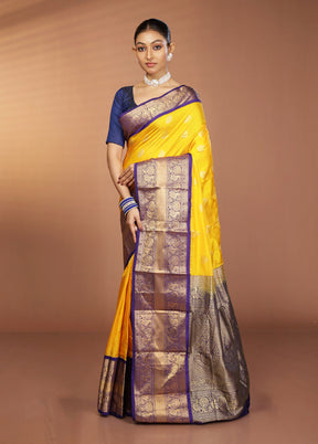 Yellow Handloom Kanjivaram Pure Silk Saree With Blouse Piece