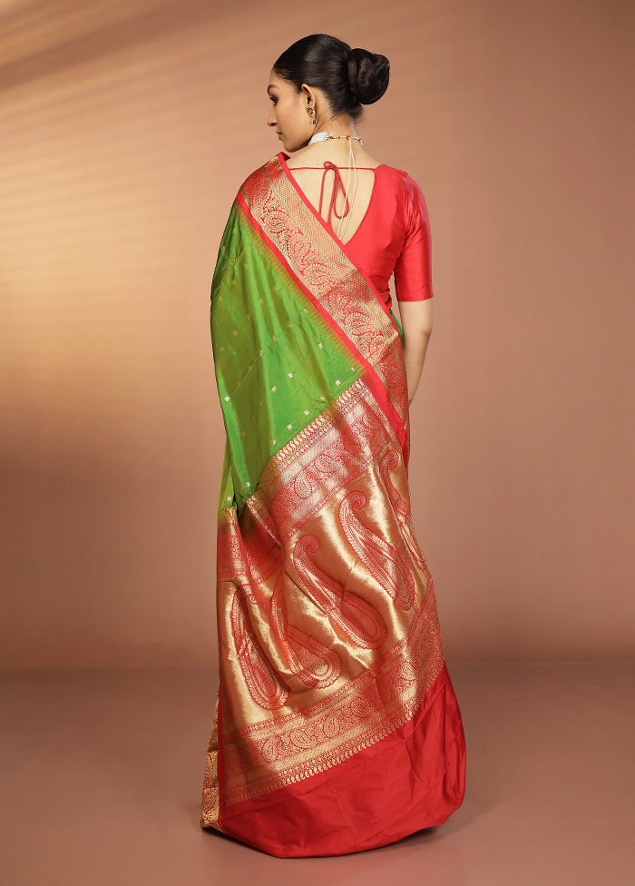 Green Handloom Kanjivaram Pure Silk Saree With Blouse Piece