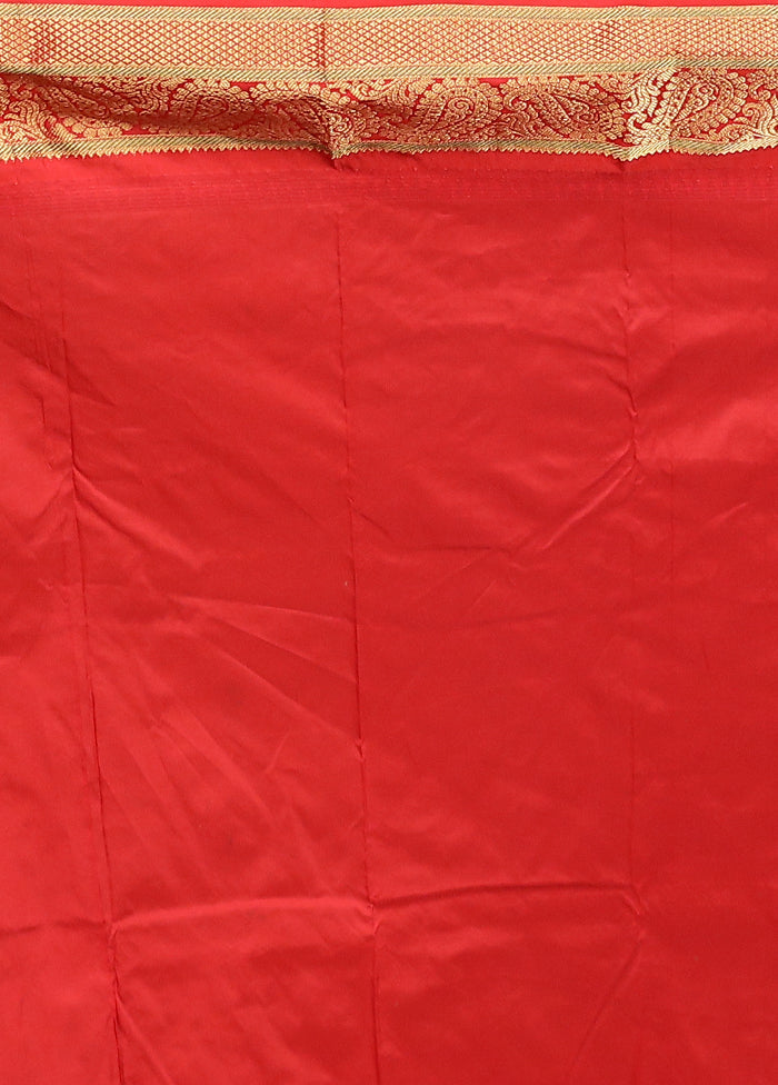 Green Handloom Kanjivaram Pure Silk Saree With Blouse Piece