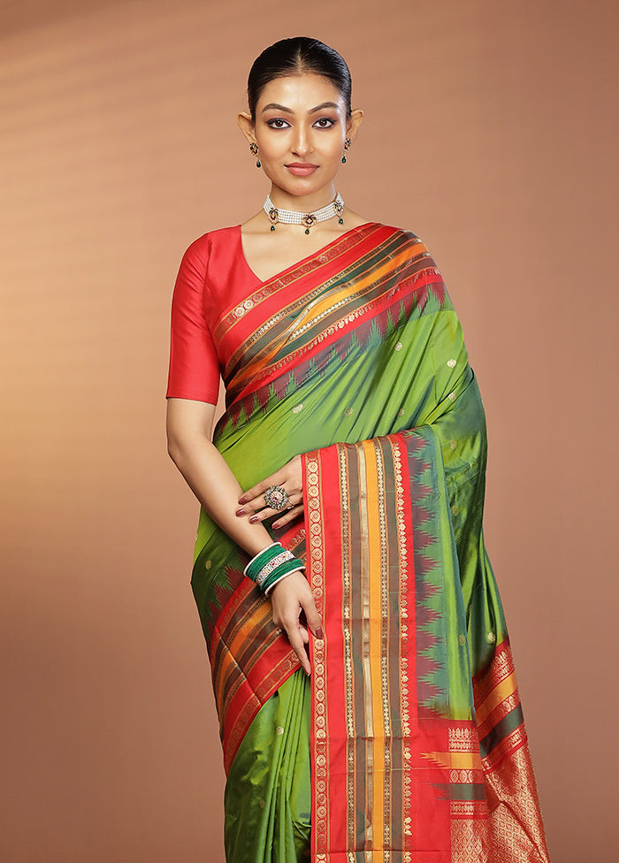Green Handloom Kanjivaram Pure Silk Saree With Blouse Piece