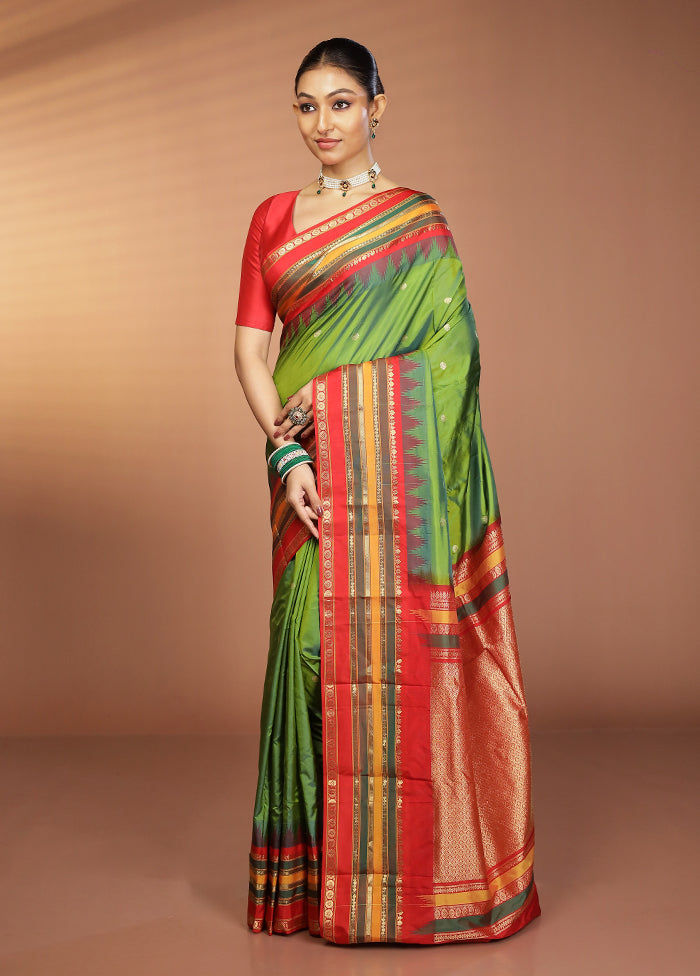 Green Handloom Kanjivaram Pure Silk Saree With Blouse Piece